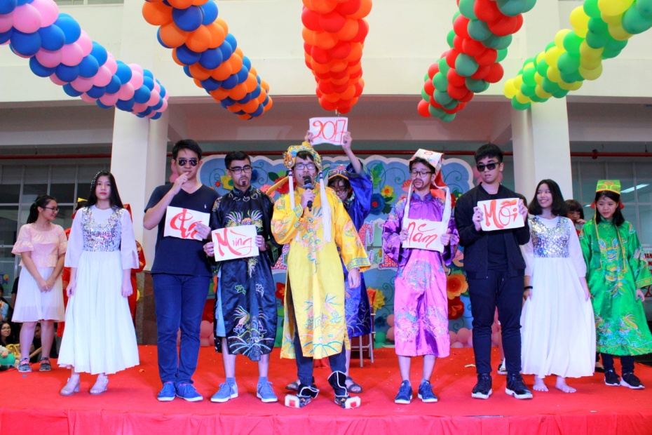 Đặc sắc chùm ảnh “Spring Carnival 2017” của học sinh AHS