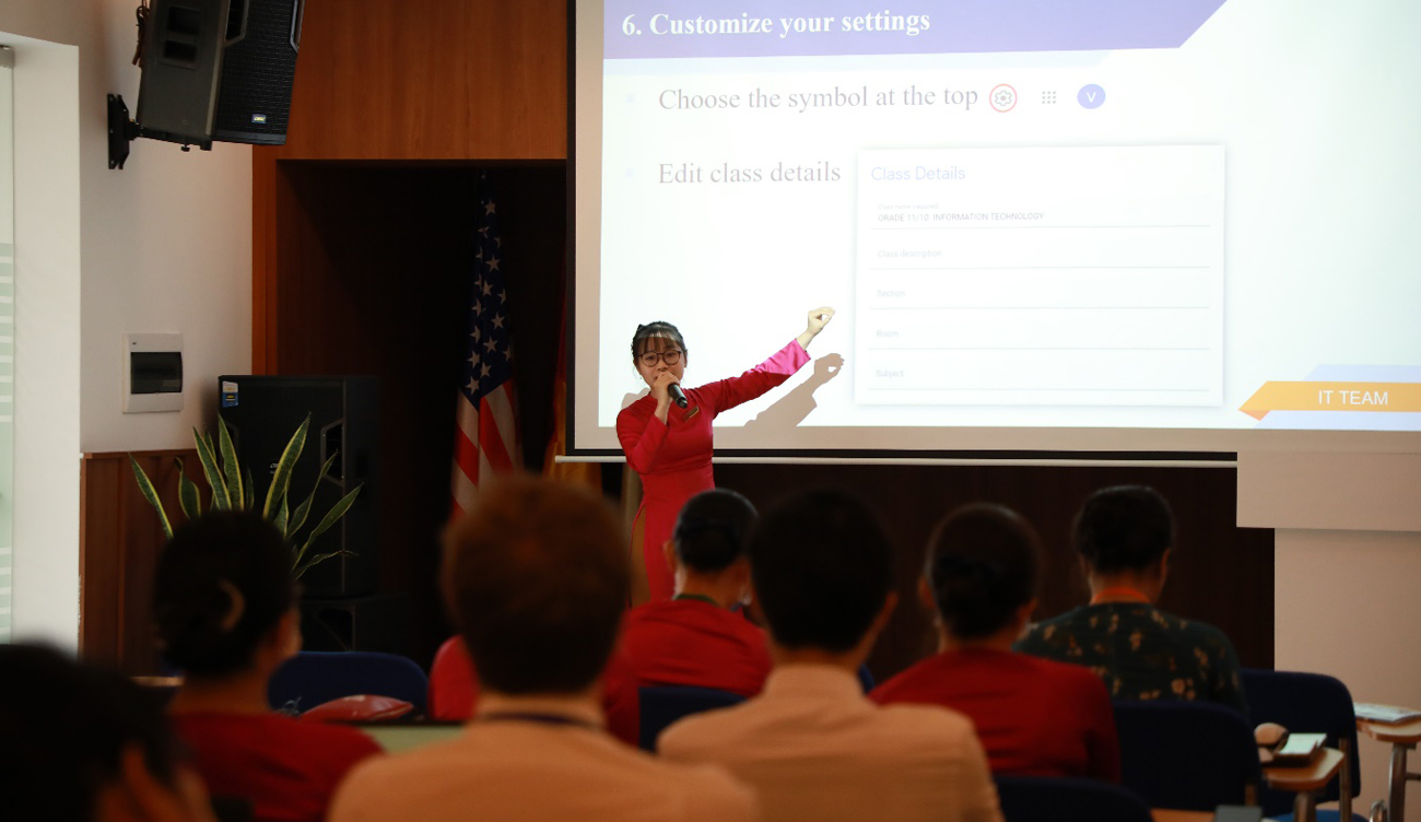 Tập huấn Công nghệ thông tin cho giáo viên Asian School
