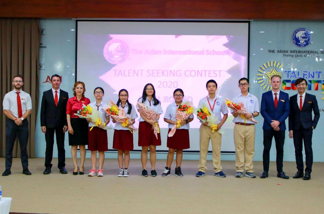 Nữ sinh Asian School “ẵm” trọn học bổng 100% tại Singapore