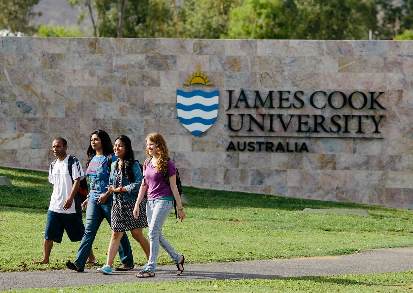Học bổng International Excellence  - James Cook University (Úc)