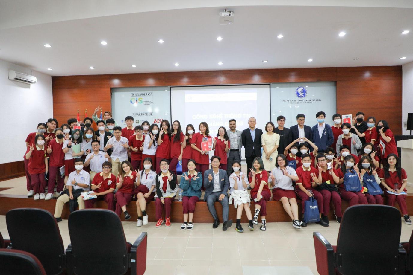 Đến gần hơn với ngành CNTT qua Hội thảo Định hướng nghề nghiệp<img src='/App_Themes/Default/Images/iconnew.gif' alt='' />